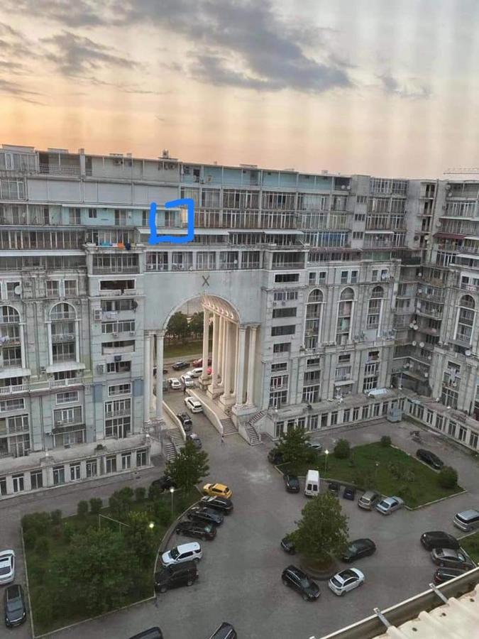 Magnolia Seaside Apartment Batumi Bagian luar foto